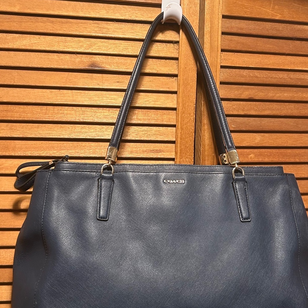 Coach Navy Blue Large Leather Tote Bag - Picture 3 of 12